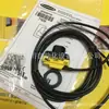 Sensor Fotoeléctrico de Zona Fija Banner Qs18Vn6Ff100 Marca Banner Nuevo Original Genuino en Stock Precio Especial