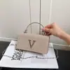 Moda Verão 2026 Casual Chique Bolsa Quadrada Pequena Estilo Coreano Design de Nicho Bolsa Transversal com Corrente para Ombro