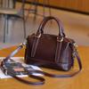 Bolso Boston de primera capa de cuero curtido vegetal, de cuero suave, al por mayor, de tendencia de moda simple, bolso de hombro transfronterizo portátil para mujer