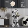 Decoração de piso grande de astronauta de luxo leve, armário de TV, decoração de sofá lateral, clube de hotel, mudança para nova residência