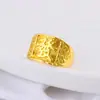 Anillo Curvo para Hombre Aleación Oro de Imitación Anillo de la Fortuna para Hombre Anillo de Jefe Puesto de Exposición Anillo Grande Joyería Joyería Al por Mayor