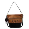 Bolsa Tote Retro de Grande Capacidade para Mulheres 2025 Inverno Nova Moda Bolsa de Ombro de Alto Valor Bolsa Transversal de Grande Capacidade Tendência