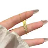Collar con Colgante de Borla de Zirconia de Espiga de Trigo Cuadrada Moda Lujo Ligero Temperamento Cadena para Clavícula Nicho Joyería de Alta Gama Venta al por Mayor