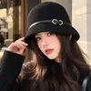 Hebilla de Cinturón Otoño e Invierno Sombrero de Pescador Cálido para Mujer Versátil Elegante Estilo Francés Sombrero de Copa Hace que la Cara se Vea Más Pequeña Sombrero de Cubo Retro de Fieltro de Lana
