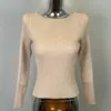Blusas Versáteis da Nova Coleção Outono/Inverno de Dongdaemun, Cor de Gola Única Suave e Bonita, Tricôs Slim de Manga Longa para Mulheres