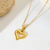 Collar con Colgante de Corazón Hueco de Acero Inoxidable para Mujer, Cadena de Cuello de Acero de Titanio Versátil de Moda Transfronteriza, Joyería Que No Se Desvanece