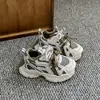 Zapatos de papá para niños de 3-6-12 años, zapatillas deportivas de otoño para niñas, zapatos de suela blanda, zapatillas casuales transpirables de malla antideslizantes para niños
