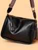 Bolsa de ombro larga feminina nova 2024 cor sólida retrô fashion pequena bolsa quadrada bolsa de ombro com textura de alta qualidade