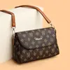 Bolso de Mujer 2026 Nuevo Modelo Bolso de Mamá Simple y Elegante Bolso de Hombro Cruzado Estilo Coreano Bolso Cuadrado Pequeño de Moda para Mujeres de Mediana Edad