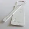 Nuestra Fábrica Personaliza Cartulina Blanca, Papel Couché y Otras Etiquetas para Ropa, Zapatos y Calcetines. Se pueden agregar etiquetas personalizadas con logo, impresión a color, estampado en caliente y gofrado