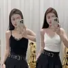Camisola Veludo Listrada Retrô Decote V com Renda Moda Versátil Alto Valor Estilo Menina Regata