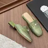 Novas Chinelos Meio Sapatos Retrô Chineses Femininos Verão 2024 Sapatos Mueller para Usar por Cima com Cheongsam Sandálias Baotou Planas Confortáveis