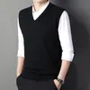 Suéter Masculino de Lã com Gola V, Sem Mangas, Aconchegante e Espesso, Colete, Suéter Básico para Homem de Meia-idade