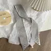 Pañuelo de Seda con Tacto de Alta Gama, Rayas Verticales Doble Cara, Versátil Bufanda para el Cuello, Pañuelo para la Cabeza, Cinta para el Cabello, Cinturón Decorativo y Cinta para Bolso