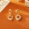Brincos de tarracha irregulares com microincrustação de zircônia design moderno requintado de alta qualidade versáteis para o dia a dia populares pendentes