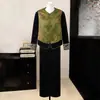 2026 Novo Conjunto de Veludo Dourado Estilo Chinês para Primavera e Outono para Mães, Elegante Conjunto de Três Peças Estilo Nacional para Mulheres de Meia-Idade e Idosas
