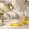 Lindo portavasos con forma de hongo, un organizador colgante para tazas, vasos, tazas de café y botellas de agua, diseñado en una forma invertida similar a un árbol