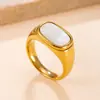 Anel Transfronteiriço Novo de Aço Inoxidável Fundido Quadrado com Gotejamento de Óleo Anel Retro Simples Galvanizado a Ouro 18K Titânio Aço Joias