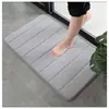 Tapete de Banheiro Absorvente de Coral Fleece Acolchoado com Esponja Grossa de Recuperação Lenta, Tapete de Entrada Antiderrapante, Tapete de Chão para Casa