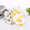 Babero Estrella para Bebé con Hebilla a Presión Algodón Puro Productos Maternos e Infantiles Babero Infantil de Dibujos Animados Toalla Resbaladiza Toalla Triangular para Bebé Venta al por Mayor