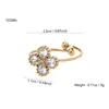 Anillo de Flor Moderno y Sencillo Incrustado de Diamantes, Anillo Abierto Ajustable de Acero Inoxidable, Joyería Versátil al por Mayor