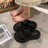 Pantuflas de cuero de suela gruesa para mujer para el verano 2024, nuevas chanclas de alta gama para celebridades de Internet, sandalias casuales