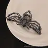 Grampo de Cabelo Metálico Popular de Aranha para Halloween, Garra de Caveira, Presilha de Cabelo Exquisita, Presilha Divertida de Tubarão para Cabelo na Parte de Trás da Cabeça