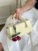 Bolso de Mano de Diseño de Nicho Súper Popular para Mujer, Nuevo Estilo Verano 2026, Bolso Tote Cuadrado Pequeño de Hombro de Alta Gama para Viajes Diarios