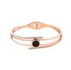 Pulsera japonesa y coreana nueva de acero de titanio con números romanos geométricos de cruz oro rosa temperamento femenino estilo frío pulsera de acero inoxidable