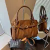 Cross2026 Outono Nova Bolsa de Ombro Único Retro Moda Feminina Sensação Relaxada Grande Capacidade Bolsa de Mão para o Dia a Dia Bolsa Transversal