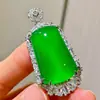 Pingente de Crisoprásio Verde Imperial Translúcido de Gelo Natural de Alta Qualidade de Luxo