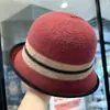 Sombrero de Pescador para Mujer, Gama Alta, Nuevo Estilo Otoño e Invierno, Elegante y con Estilo, Sombrero de Ala Enrollada Que Hace que el Rostro Parezca Más Pequeño, Sombrero de Invierno, Cálido de Punto