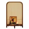 Biombo vintage de madera maciza cuidadosamente seleccionado para la sala de estar, con tejido de ratán como división para la entrada, diseñado para cubrir la puerta directamente frente a la entrada, y un nuevo estante de almacenamiento de estilo retro
