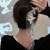 Horquilla de metal con borla de mariposa de estilo frío para mujer, diseño de nicho de alta gama, horquilla antigua en forma de U, accesorios para el cabello, horquilla de moda