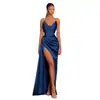 Vestido de Tirantes Finos con Abertura Ajustado 2027 Ropa Femenina Transfronteriza Satén de Socialité Ceñidor de Cintura Escote Profundo Tirantes Finos Temperamento Sexy