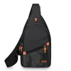 Bolsa de Ombro Masculina Casual, Bolsa Transversal para Estudante Universitário Coreano, Bolsa de Ombro Pequena Portátil para Viagem ao Ar Livre, Bolsa de Peito Simples e Versátil