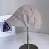 Boné Retro Forward de Cor Sólida em Mistura de Linho para Mulheres, Chapéu de Jovem Versátil para o Verão, Chapéu de Sol Respirável com Proteção Solar, Moderno