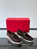 Fornecimento Exclusivo Transfronteiriço de Mocassins Masculinos em Couro Genuíno, Sapatos Baixos da Moda Estilo Britânico, Sapatos de Dirigir Respiráveis e Resistentes ao Desgaste, Sapatos Masculinos Versáteis