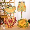 Lanternas cuidadosamente selecionadas para o Festival do Meio Outono, lanternas pequenas luminosas portáteis estilo chinês, materiais DIY para crianças, lanternas de coelho de desenho animado