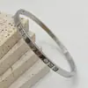 Pulsera de Diamante de Acero de Titanio de Oro de 18 Quilates Transfronteriza para Mujer Remache Sol y Luna Trébol de Cuatro Hojas Corazón Simple Pulsera Pulsera de Alta Gama