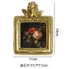 Moldura de Foto Dourada em Relevo Estilo Europeu Vintage Decoração de Parede para Casa e Pousada, Pendente de Parede Esculpido Artístico de Luxo Leve