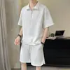 Conjunto Esportivo de Shorts Tridimensional e Top Estilo Hong Kong, Marca Americana Tendência Unisex de Verão Camisa Polo Solta com Meio Zíper
