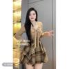 Conjunto de Duas Peças Atmosférico e Lindo Plus Size para Mulheres no Outono e Inverno, Top Emagrecedor para Primeiro Encontro e Saia Curta que Afina a Cintura