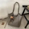 Bolso Retro de Hombro Único para Mujer de Comercio Exterior, Nuevo Estilo 2025, Bolso Tote Simple y Versátil de Gran Capacidad para el Trabajo y los Viajes