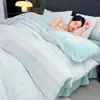 Terciopelo de Conejo Juego de Cuatro Piezas Invierno Cálido Color Puro Leche Terciopelo Funda de Edredón Cama Ropa de Cama Juego de 4 Piezas Dormitorio Cama Juego de Tres Piezas