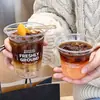 Caneca de Café de Celebridade da Internet Descartável para Bebidas Frias para Pets com Tampa Caneca para Chá de Leite Embalagem Plástica para Levar Venda por Atacado Comercial