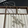 Collar con Colgante de Dado Cruzado Spice Crowe Plata Cadena de Lana Personalidad Nicho Europeo y Americano Mujeres Parejas de Moda