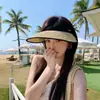 26 Novos Estilos de Chapéus de Sol de Verão para Mulheres: Chapéus de Palha Abertos na Parte Superior com Aba Larga, Proteção UV e Chapéus de Sol Trançados