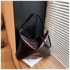 Bolso Bandolera Ancho de Hombro Retro Otoñal Transfronterizo para Mujer 2025 Bolso Tote Retro Casual Bolso de Hombro Versátil para Viajes