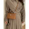 Bolso de Patrón Tejido Retro de Nicho Súper Popular para Mujer 2026 Nueva Moda Versátil Bolso Cruzado Bolso de Mano Caja Bolso Cuadrado Pequeño